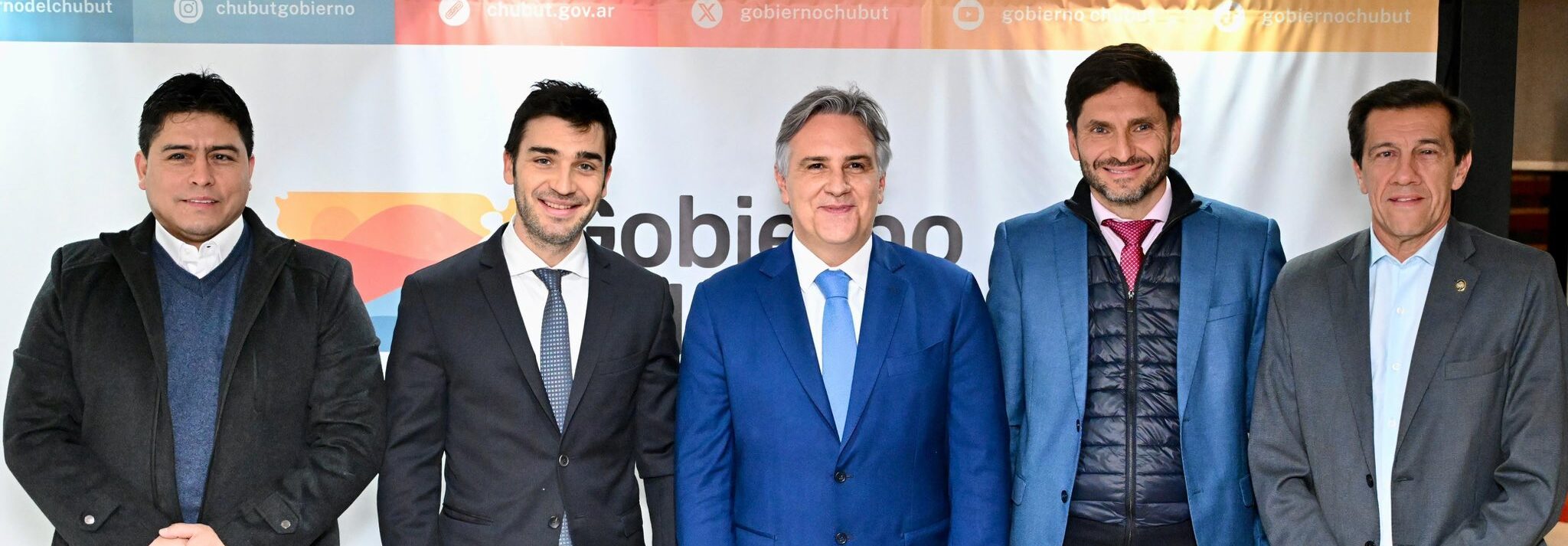 Movimientos en el ranking de los gobernadores con mejor imagen: quién lidera el sondeo y quiénes están peor